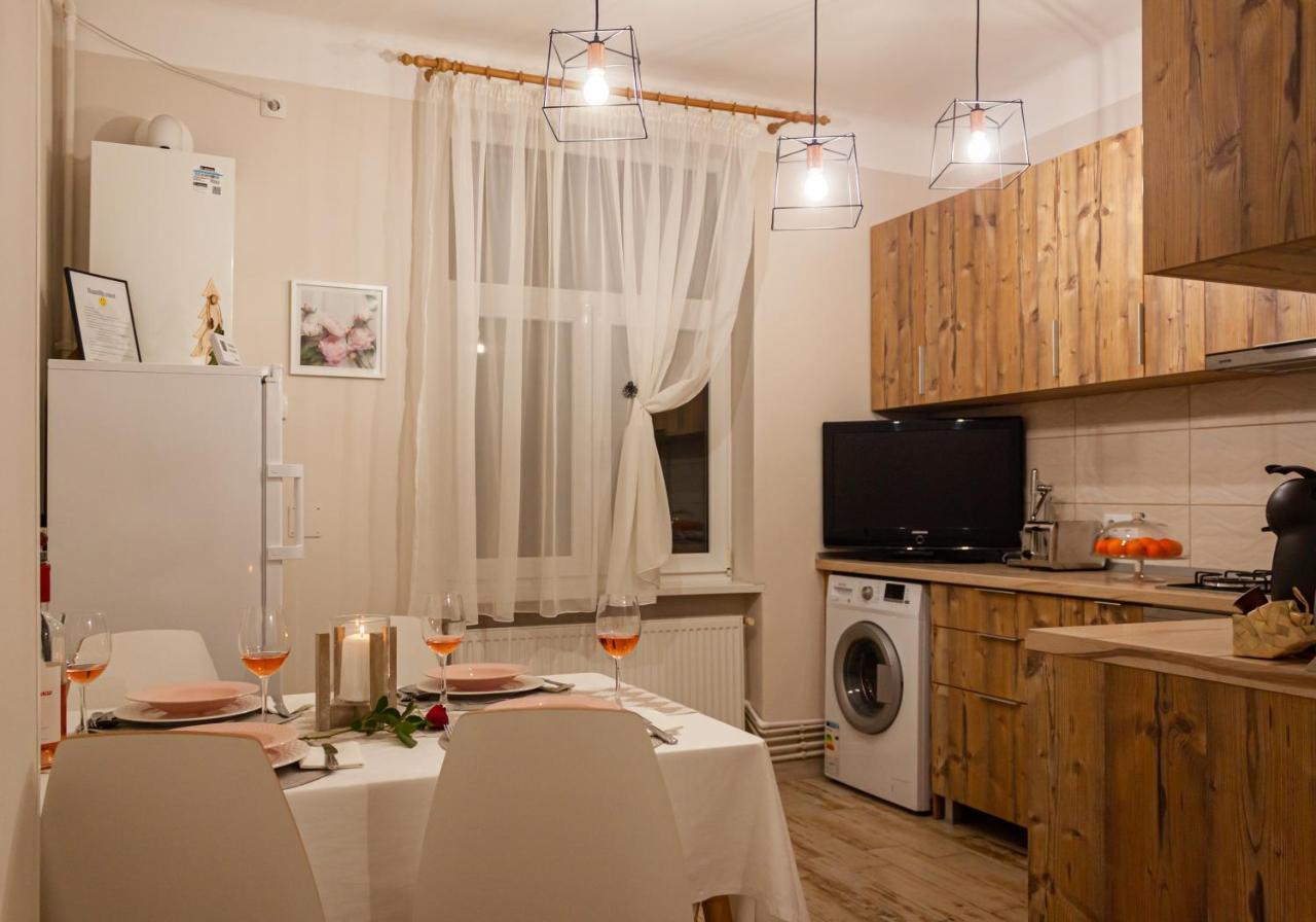 Cozy Family Apartments Brașov Exterior foto